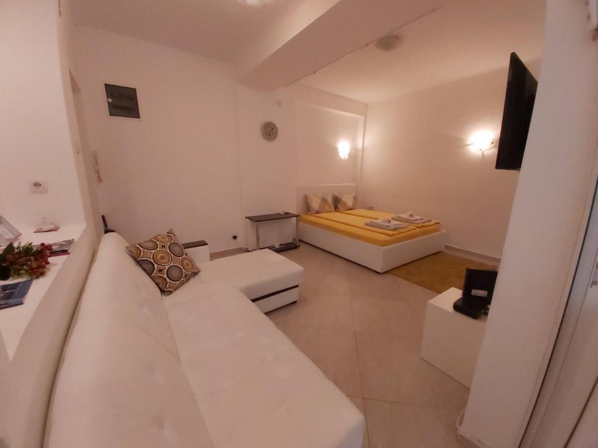 White Pearl Apartment Belgrade Exterior photo